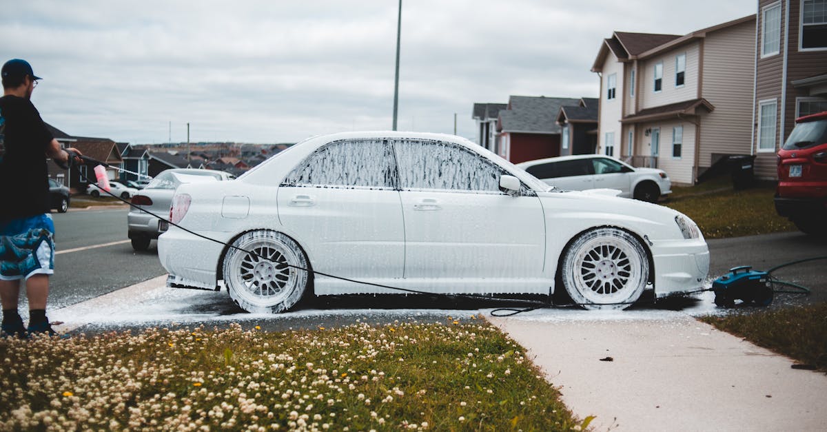 Is it better to wash a car with a pressure washer?